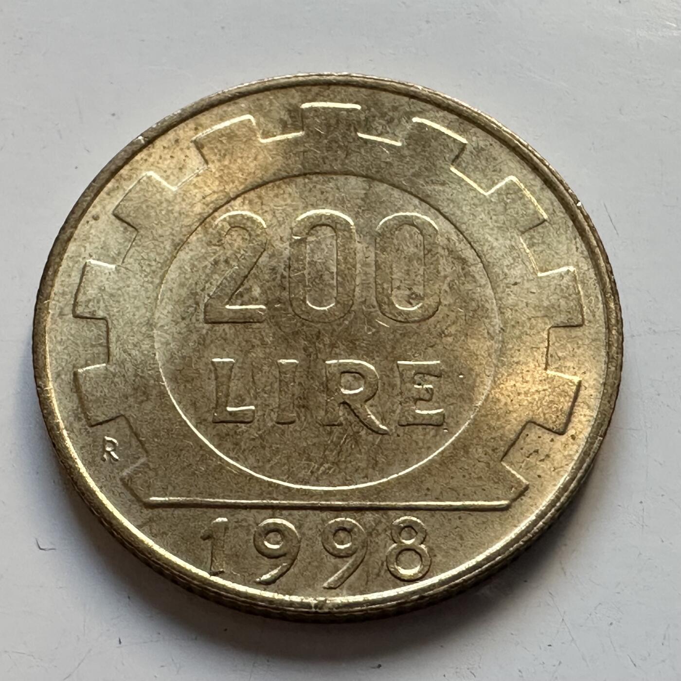 🌹外币初藏🌹🐯2025年第95场  每周二四六晚8️⃣点 接代拍 意大利1998年200里拉