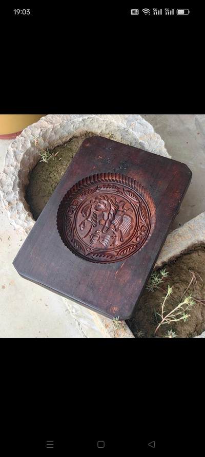 特大老模具  月饼模子  糕点模具  老物件  茶空间美学  尺寸：38.5×27.5×4  品相完好、雕工精致、包浆厚重、空间陈设！ 特大老模具  月饼模子  糕点模具  老物件  茶空间美学  尺寸：38.5×27.5×4  品相完好、雕工精致、包浆厚重、空间陈设！