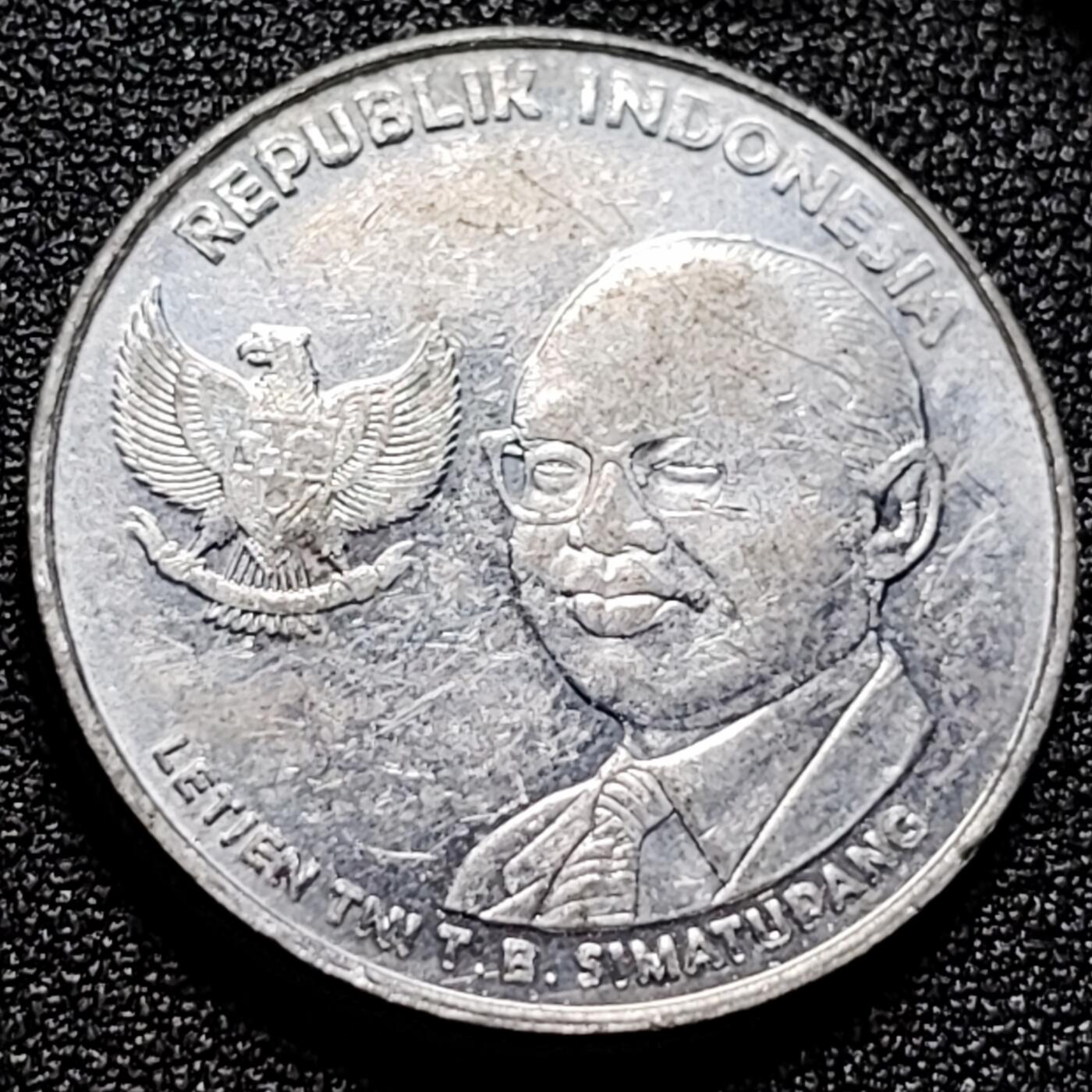 泉币菌-第102场-散币乐园场 带光美品 印度尼西亚500盾 鹰徽 人物 27mm 铝币