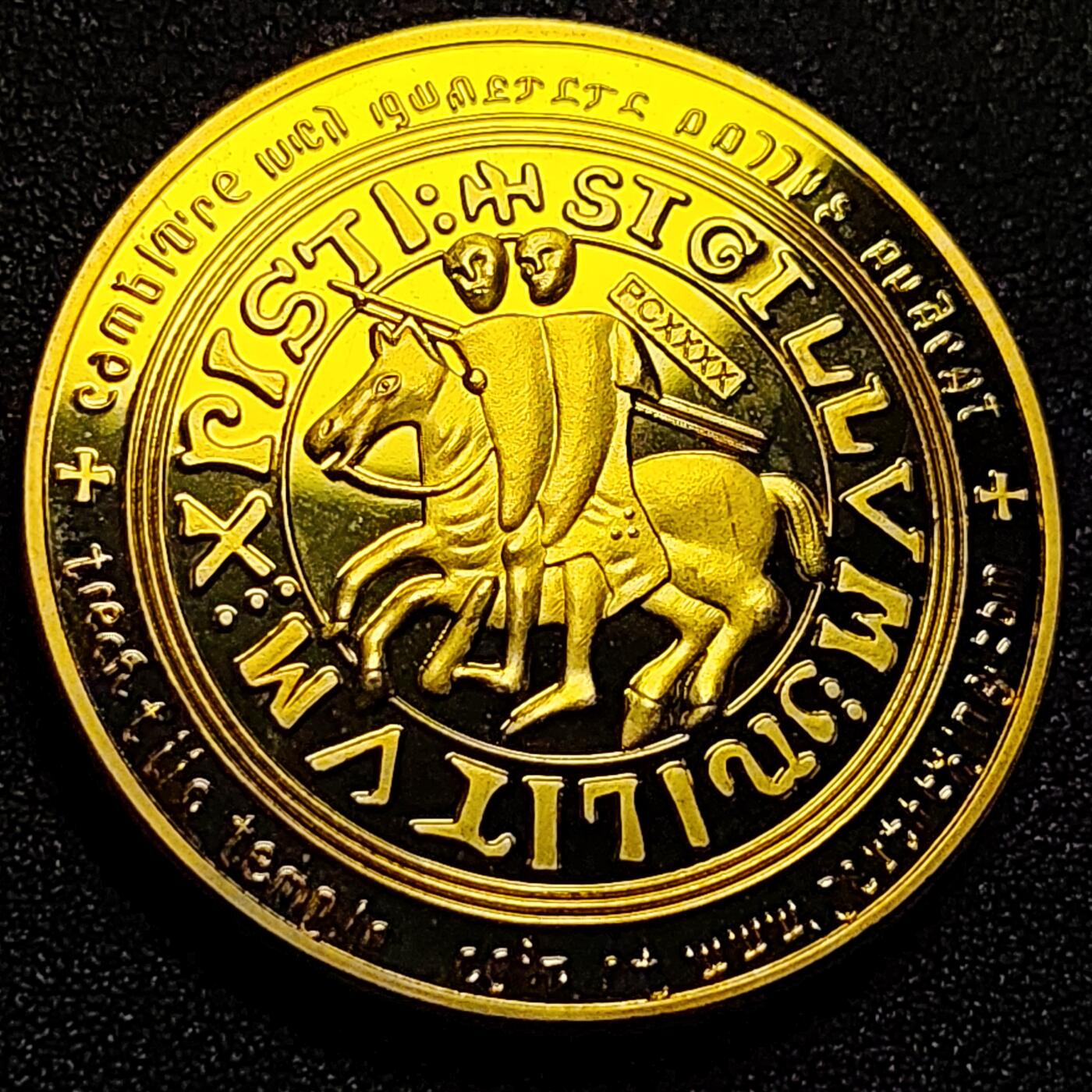 泉币菌-第102场-散币乐园场 纪念章 金色-马剑骑士-十字 直径40mm 厚3mm 纪念品