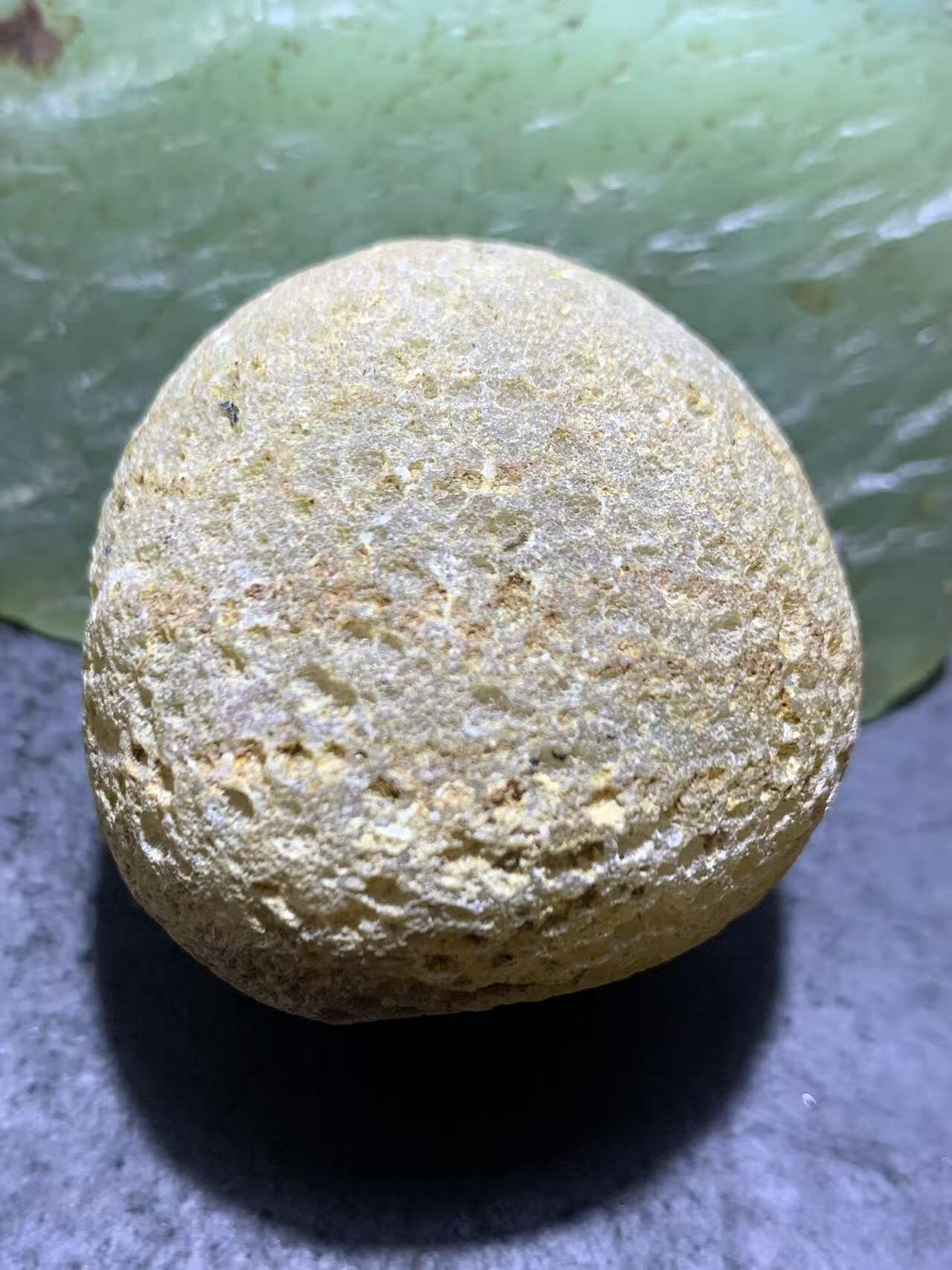 精美原皮高玉化战国红玛瑙原石一颗，，