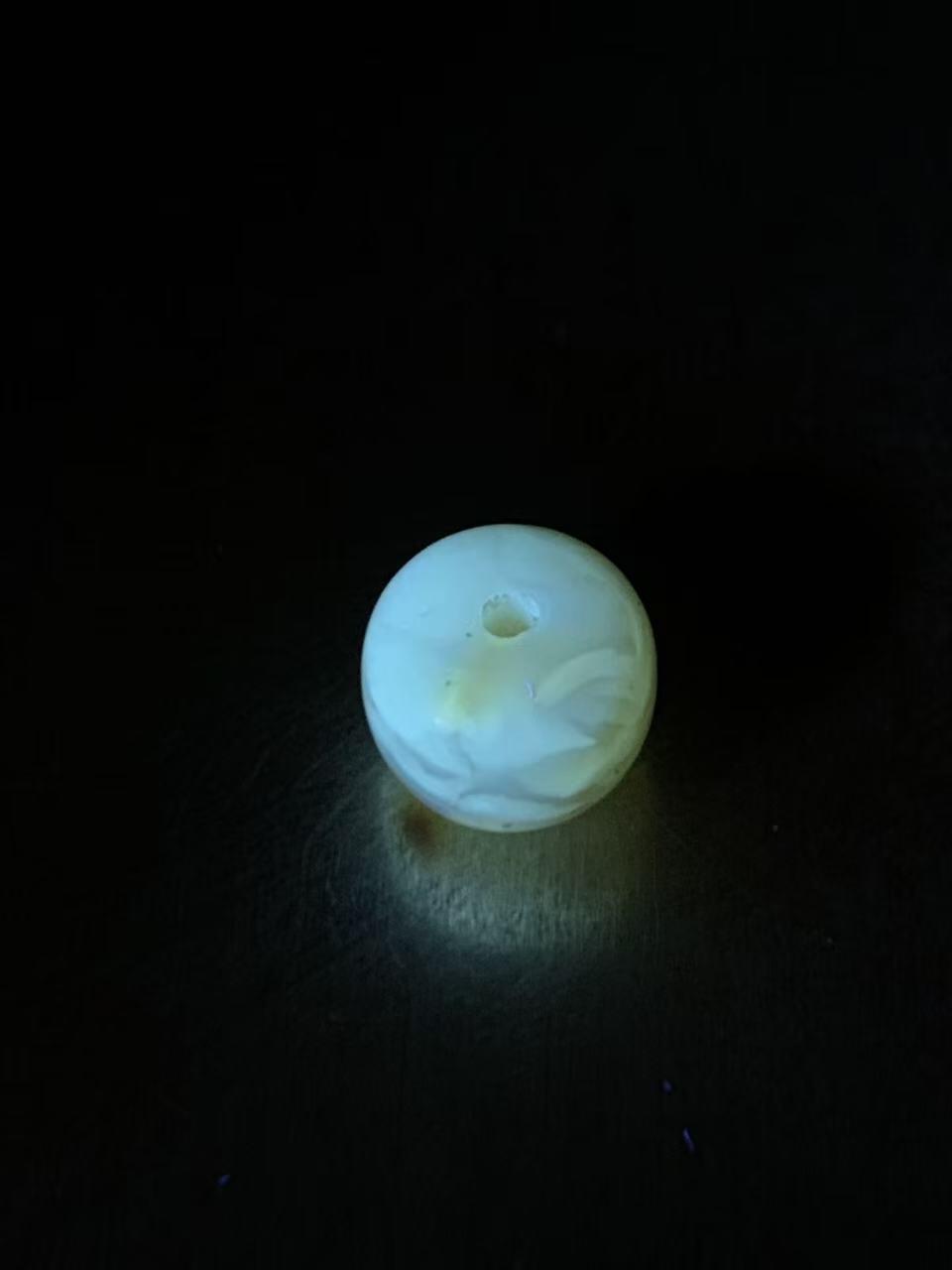天然俄料原矿蜜蜡老形桶珠一颗