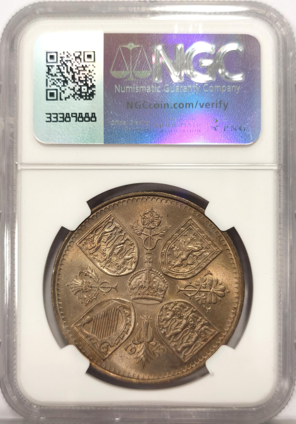 博洋堂世界钱币拍卖第136期（全场包邮） NGC MS66 英国1953年伊丽莎白二世登基纪念克朗，高分带彩少见