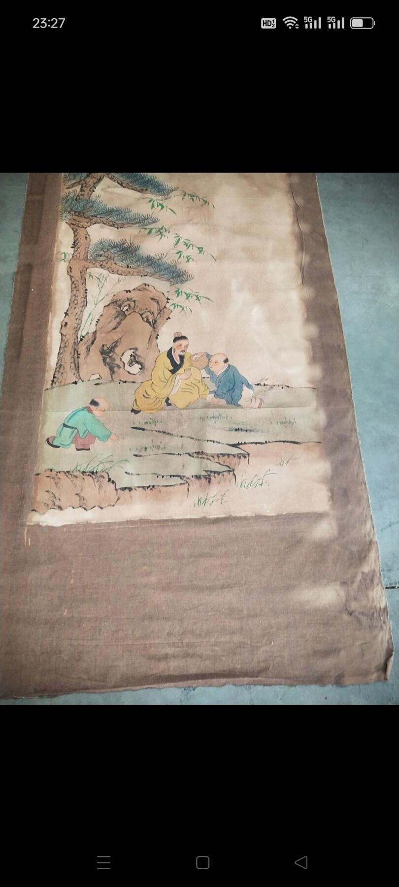 户里墙上摘下来的一幅老布画，画工精美绝伦，包浆醇厚自然，人物栩栩如生，惜没款没日期，应该是清代的，保真保老