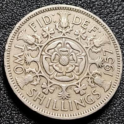 泉币菌-第101场-精品福利场 - 英国早期1957年2先令老镍币 伊丽莎白二世青年女王头像 28.3MM