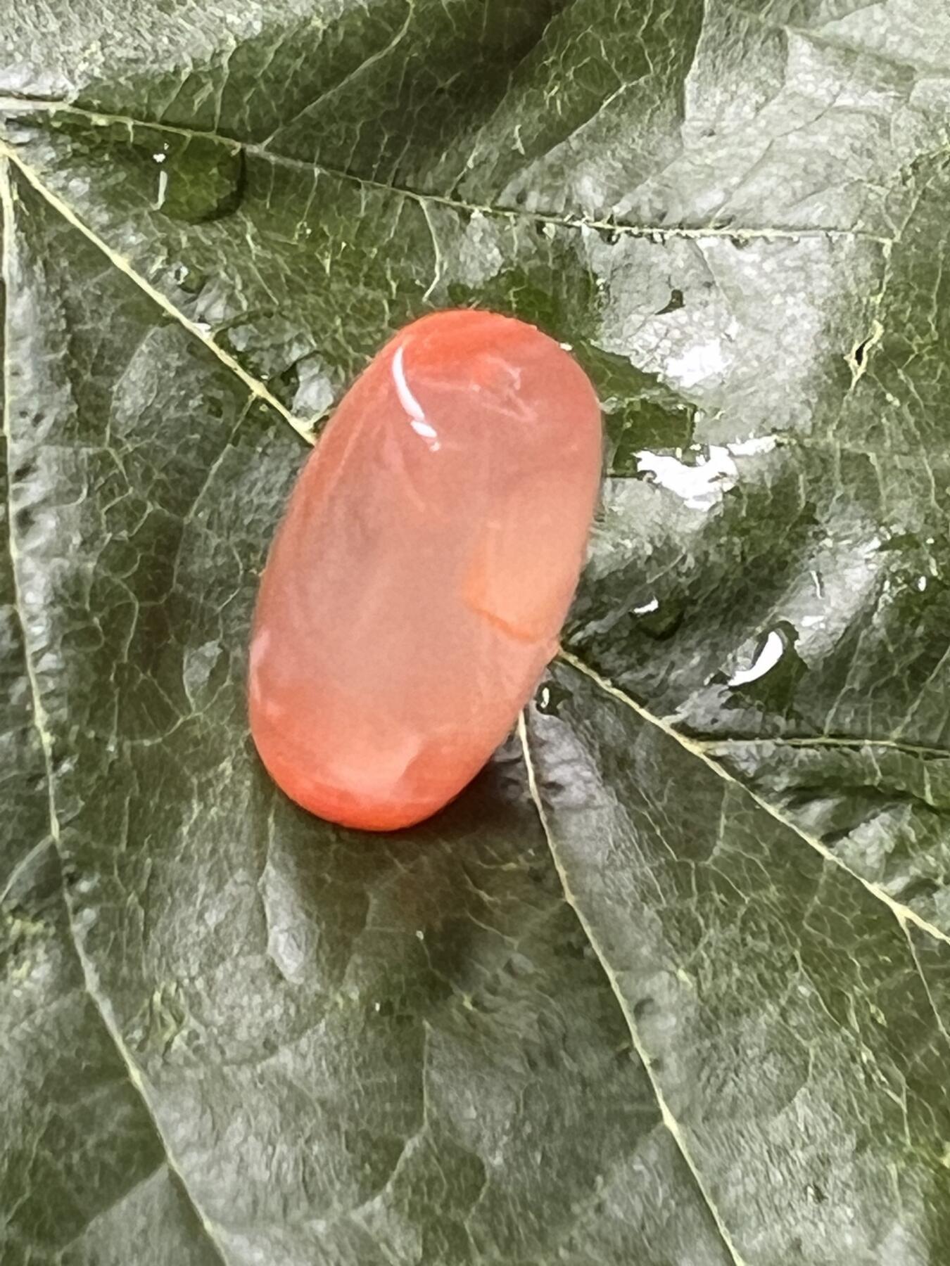零元拍：南红玛瑙桶珠，约5.7克，23/12MM，颜色以实物为准。