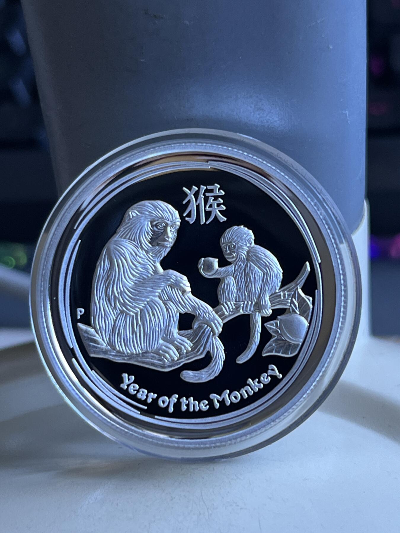 第173期拍卖【长期征集拍品】 澳大利亚2016年中国生肖猴年1盎司高浮雕加厚银币，999银，发行7500枚，有氧化点