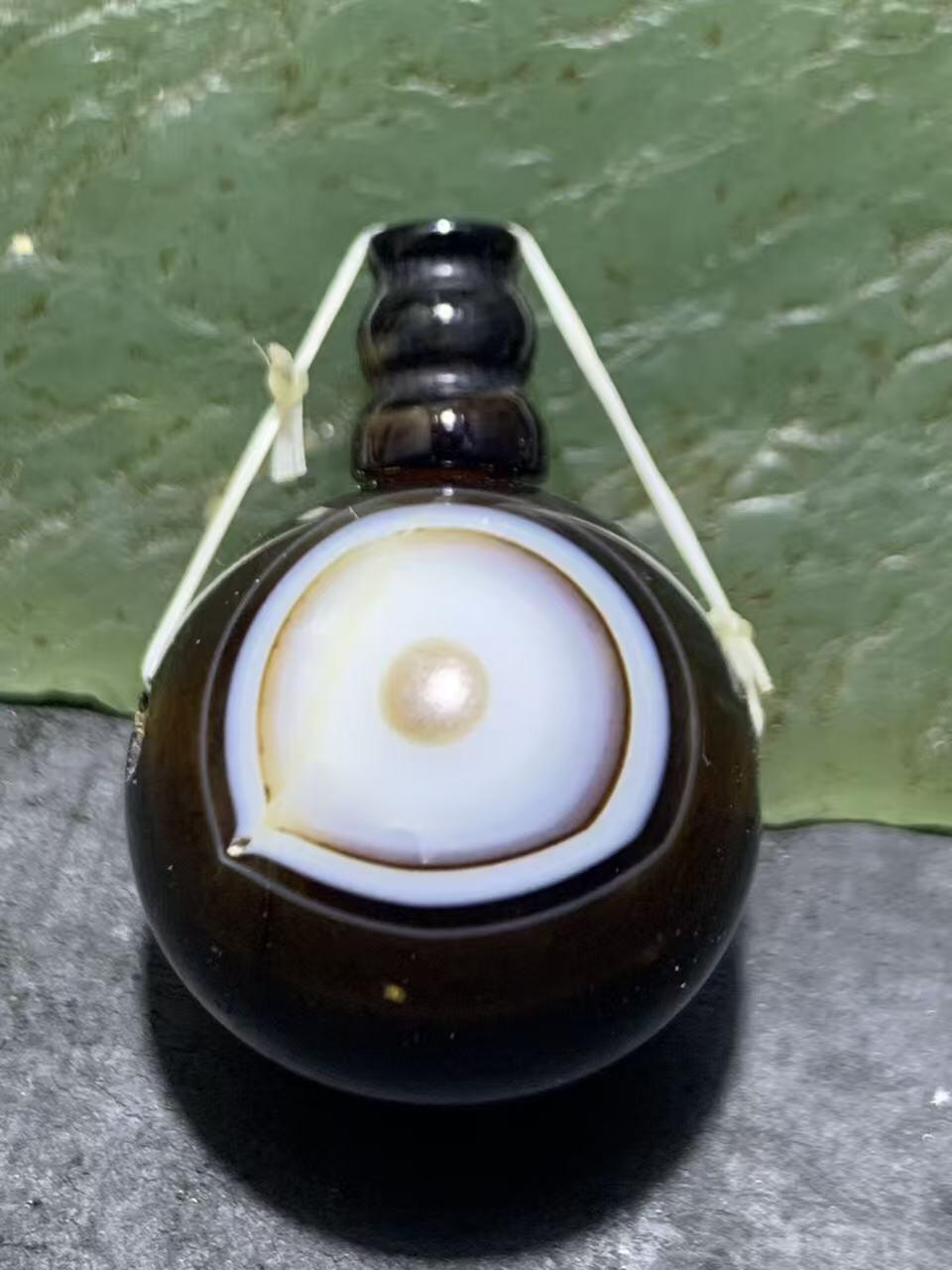 天眼纹药师玛瑙通货佛头三通一套，
