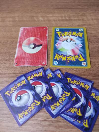 卡迷第6期，清仓 宝可梦黄背卡 老卡 小卡