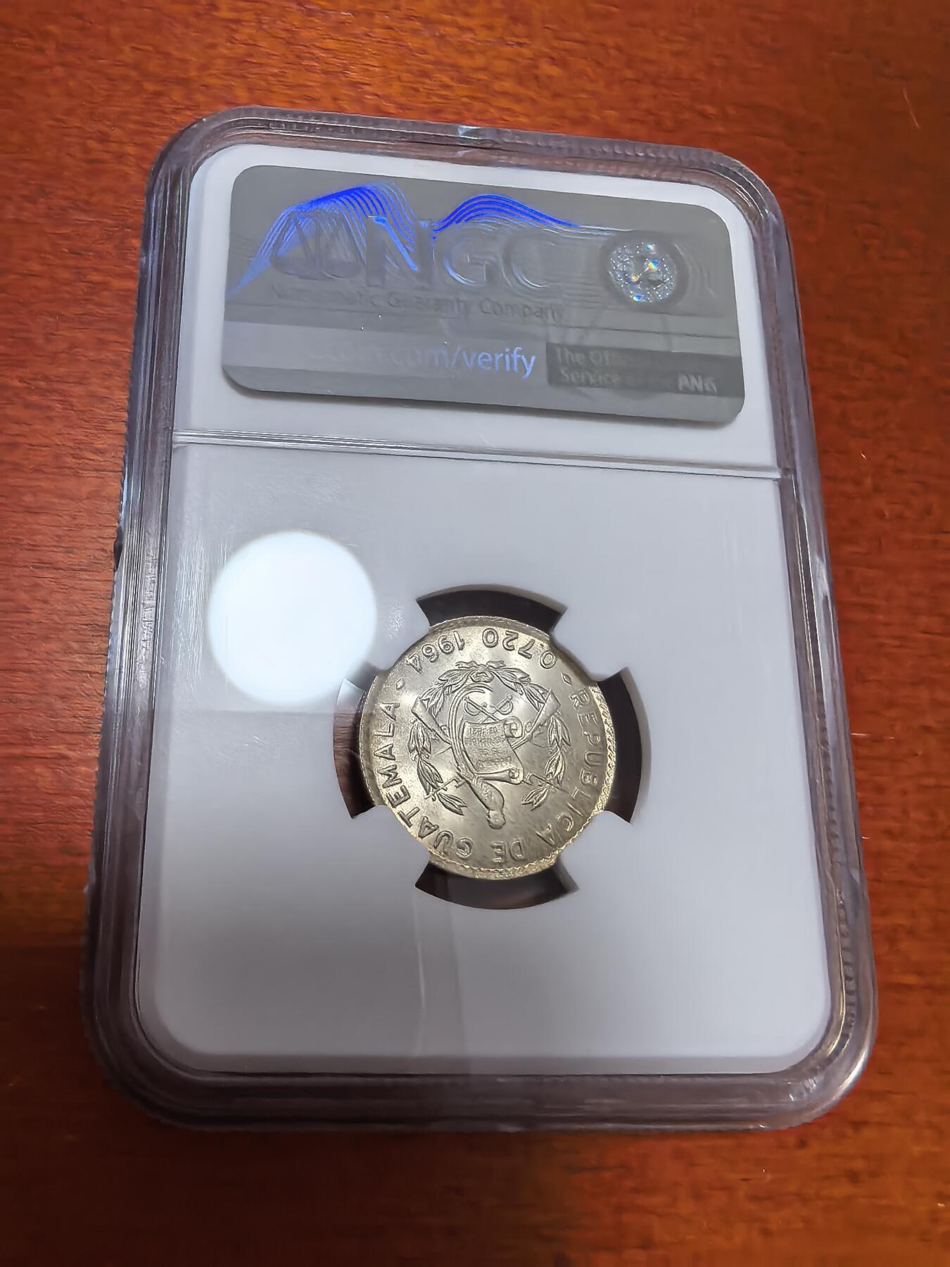 长老汇蛇年精选第四十二场拍卖 1964 危地马拉10分银币，NGC MS66分，超高分，特年