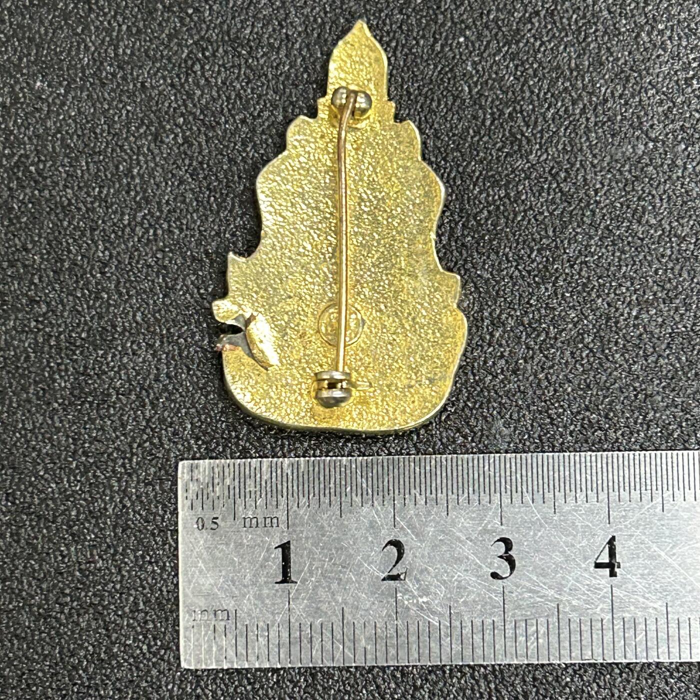 西秦中古拍卖第五十六期 泰国 泰皇拉玛九世登基60大典皇家胸针 有瑕疵
