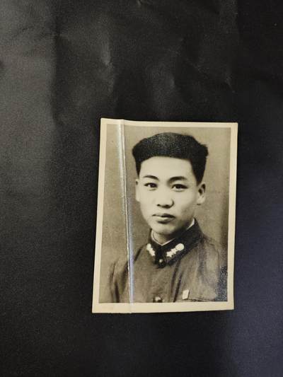 新时代收藏徽章红藏拍卖(第二十五场)  徽章纸品证书杂项 - 55式通讯兵大尺寸照片