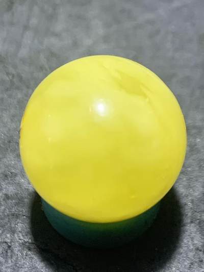 天然乌克兰原矿蜜蜡圆珠一颗 蜡色浓郁 原矿无优化 通货特价一颗， - 天然乌克兰原矿蜜蜡圆珠一颗 蜡色浓郁 原矿无优化 通货特价一颗，