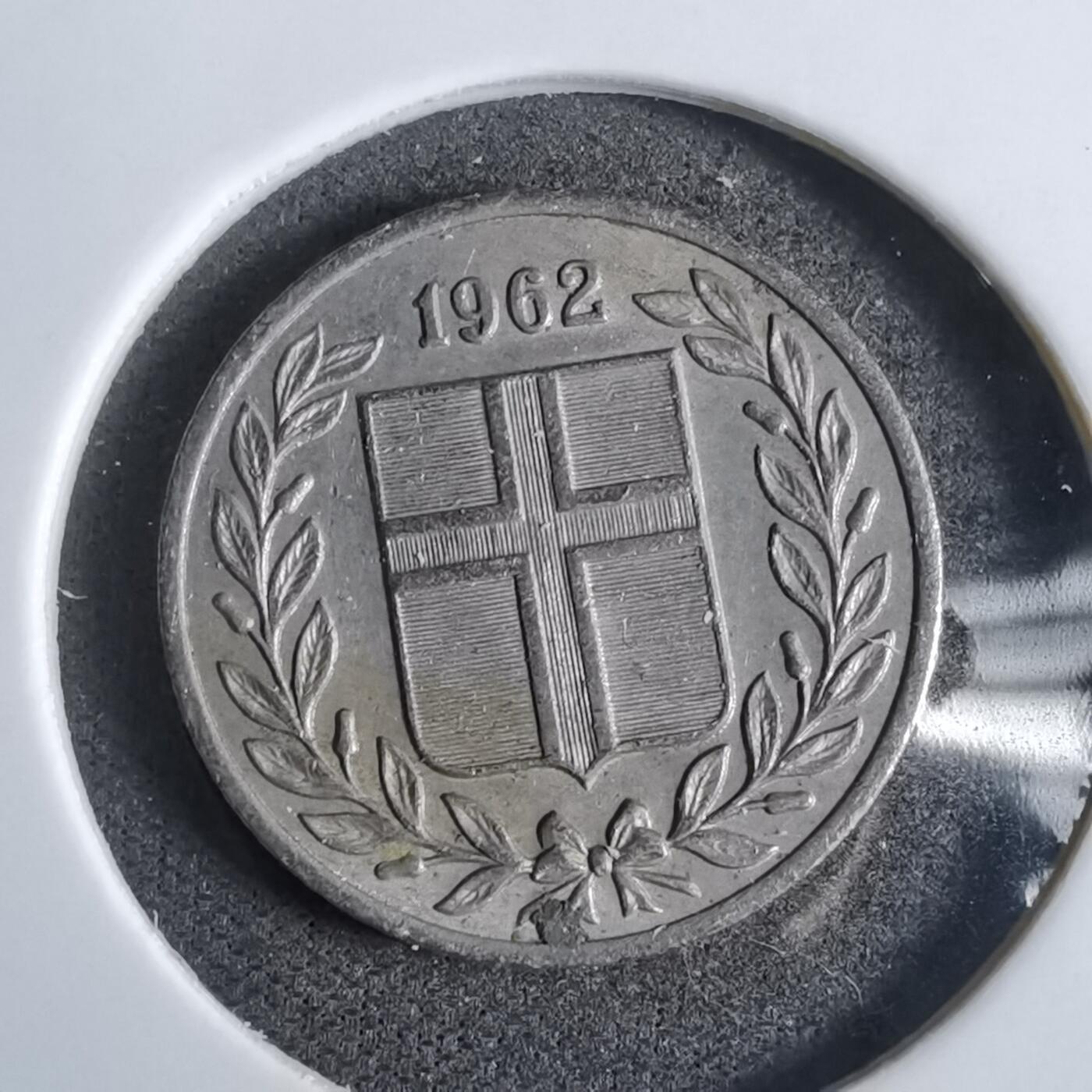 沼泽如烟--第825场 冰岛1962年25奥拉