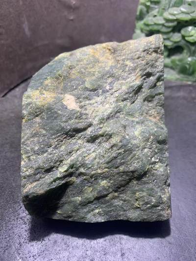 天然原皮和田玉碧玉原石一颗， - 天然原皮和田玉碧玉原石一颗，
