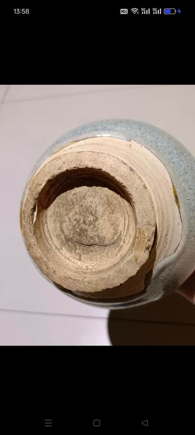 老钧釉长颈瓶，釉水一流，造型精美，保存完好，品相一流 - 老钧釉长颈瓶，釉水一流，造型精美，保存完好，品相一流