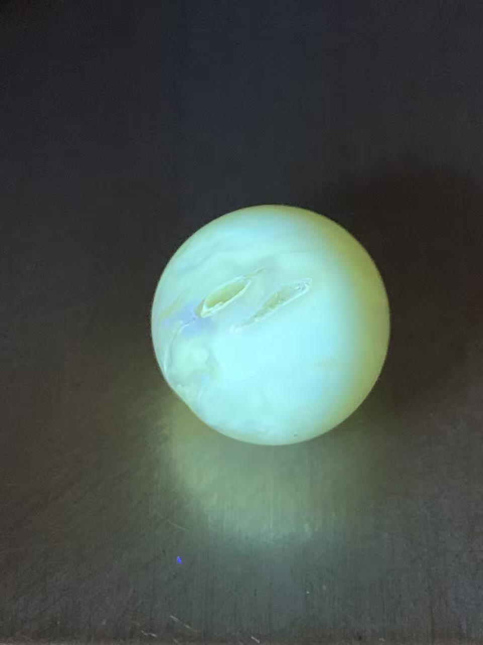 天然乌克兰原矿蜜蜡通货圆珠一颗。！