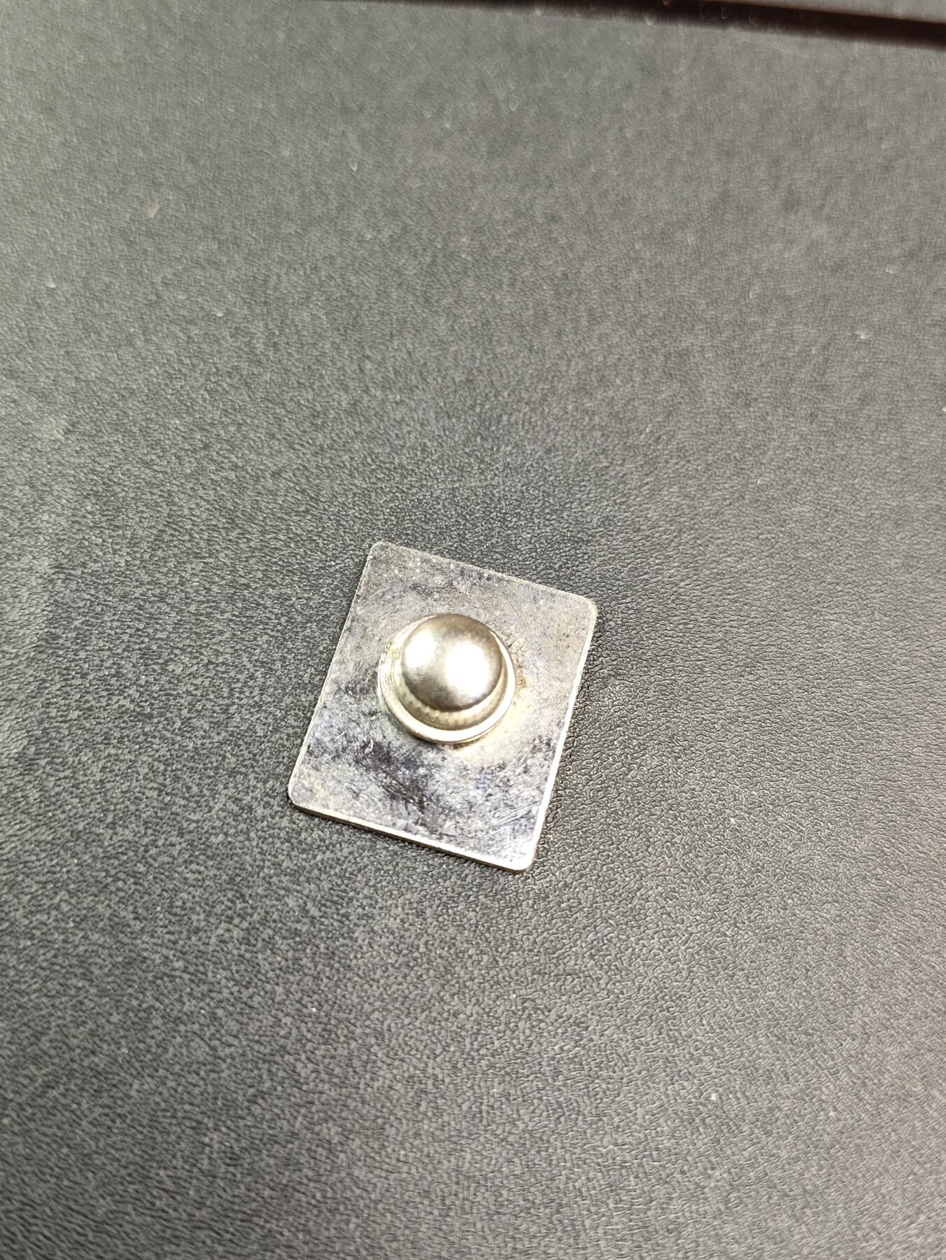 新时代收藏徽章红藏拍卖(第二十五场)  徽章纸品证书杂项