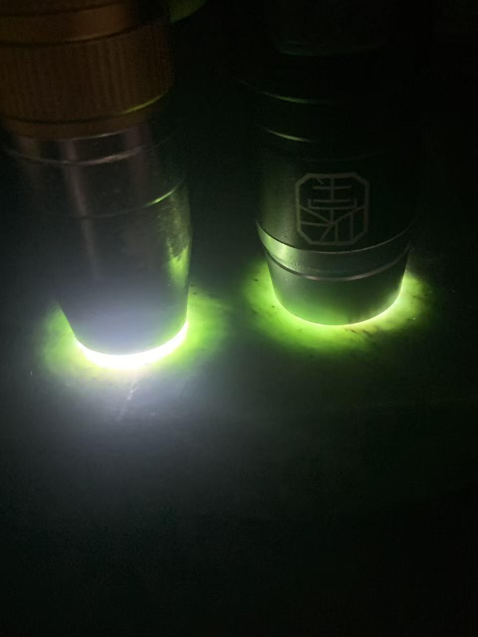 天然原皮和田玉碧玉原石一颗，