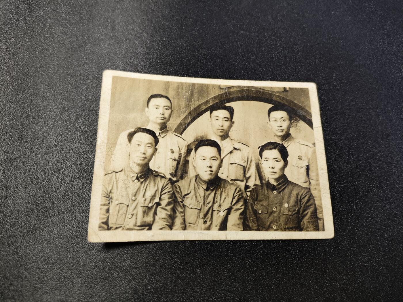 新时代收藏徽章红藏拍卖(第二十五场)  徽章纸品证书杂项