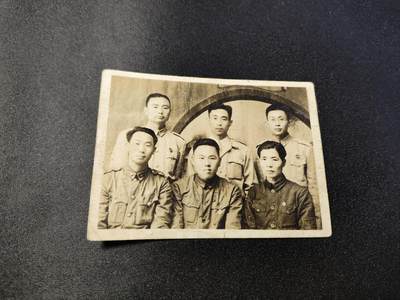 新时代收藏徽章红藏拍卖(第二十五场)  徽章纸品证书杂项 - 民国银盐老照片 民国警察合照
