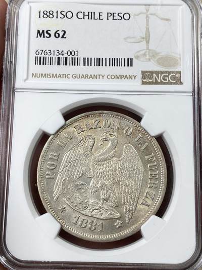 万国钱币拍卖第052期 - NGC MS62 1881年智利秃鹫1比索大银币 南美潜力品种