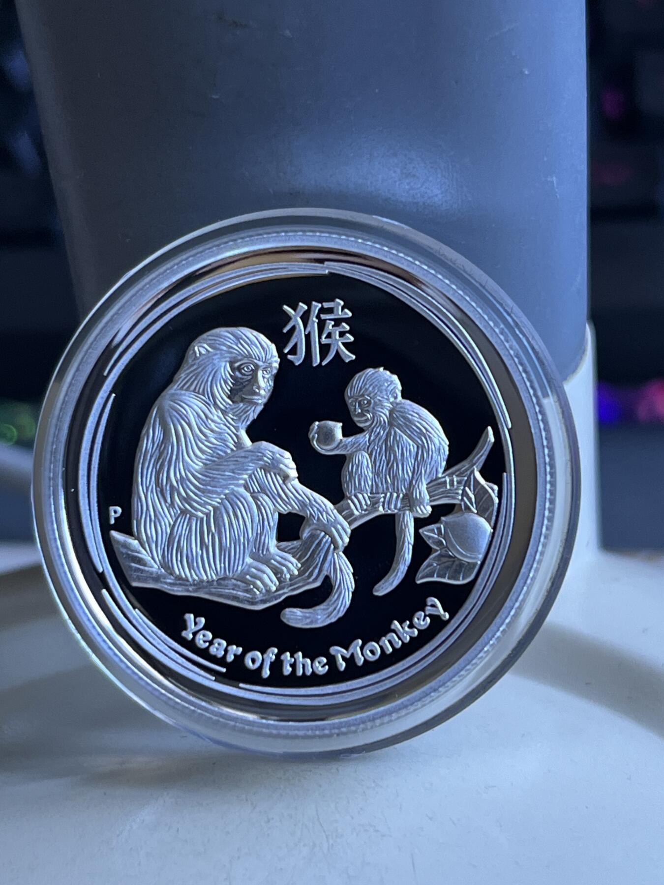 第173期拍卖【长期征集拍品】 澳大利亚2016年中国生肖猴年1盎司高浮雕加厚银币，999银，发行7500枚，有氧化点