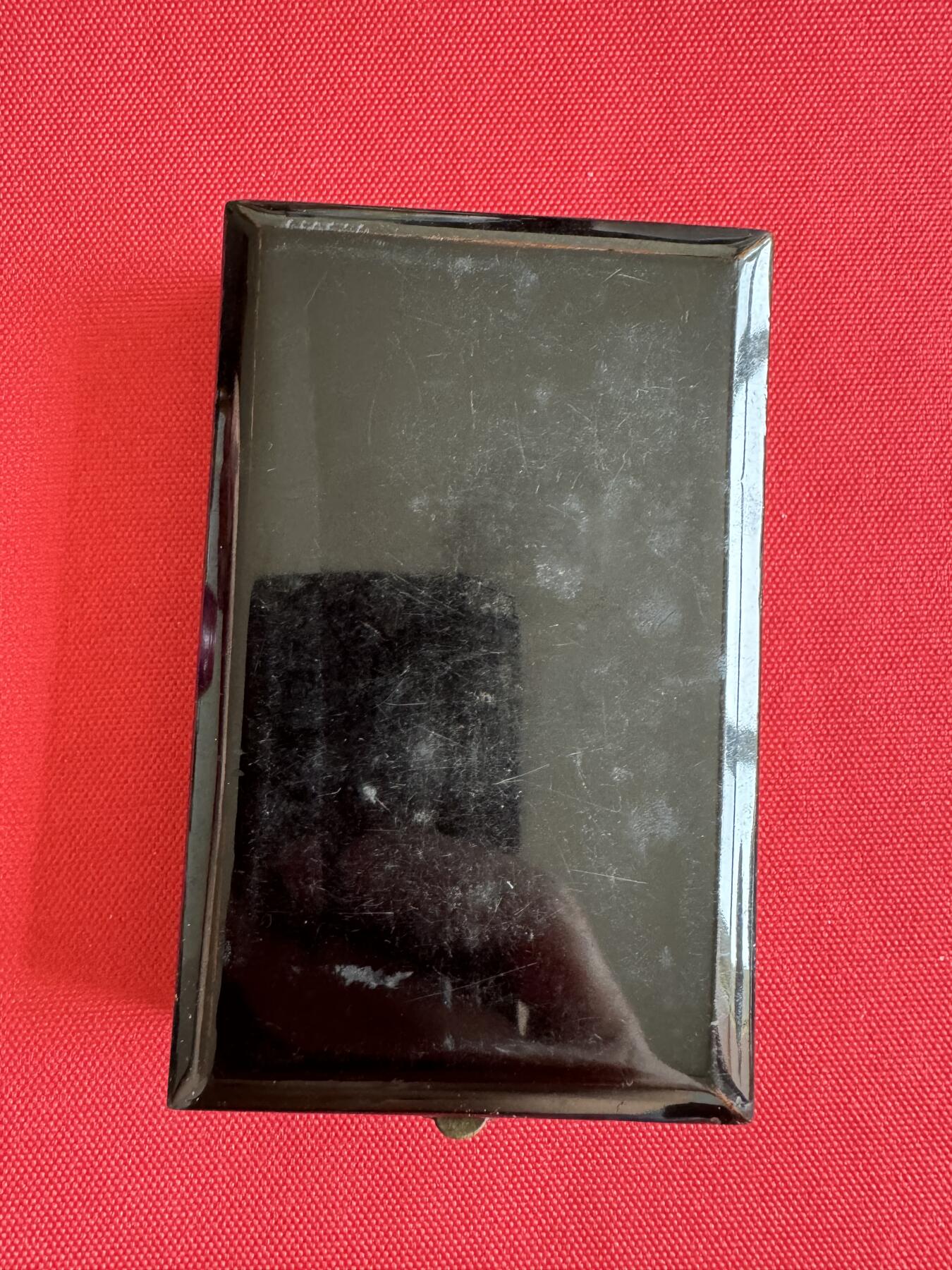 五哥徽章群   2号周二晚上八点4群联拍
