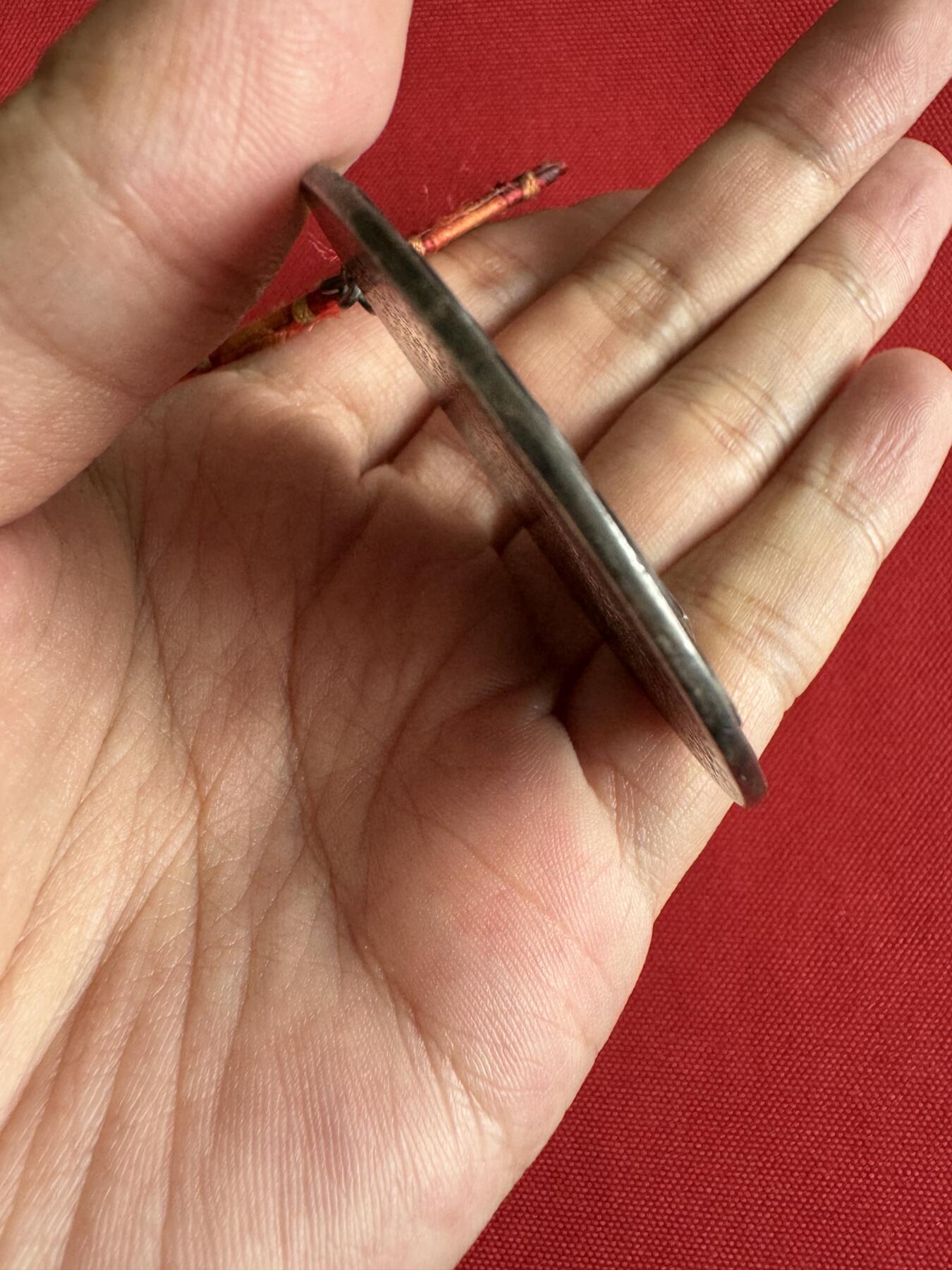 五哥徽章群   2号周二晚上八点4群联拍