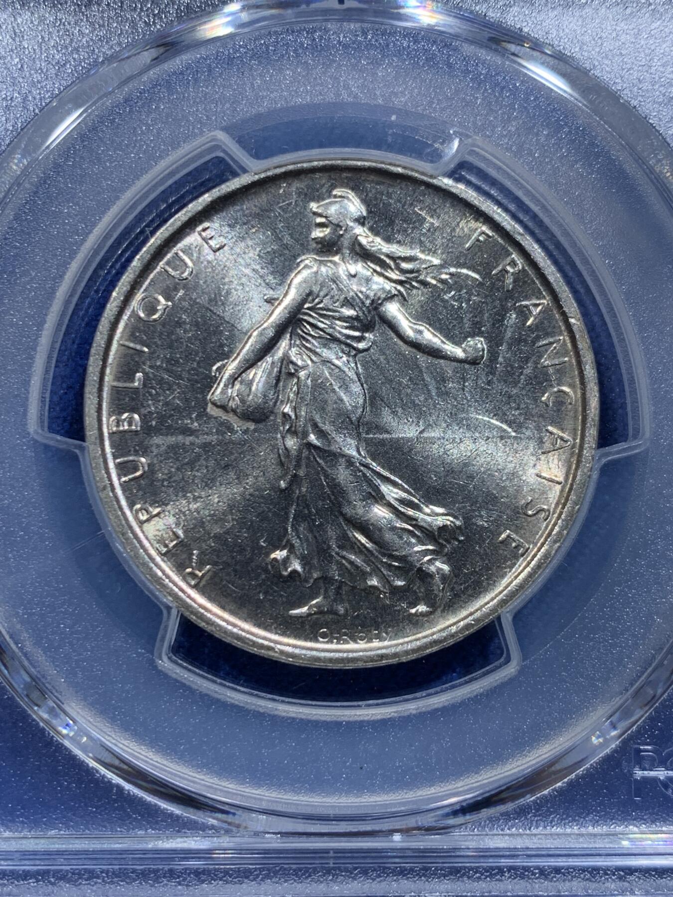 《竞宝斋》第414场 周日，周一，2场连拍 （全场包邮） PCGS MS62 法国1964年播种女神5法郎银币 车轮光状态 低评!