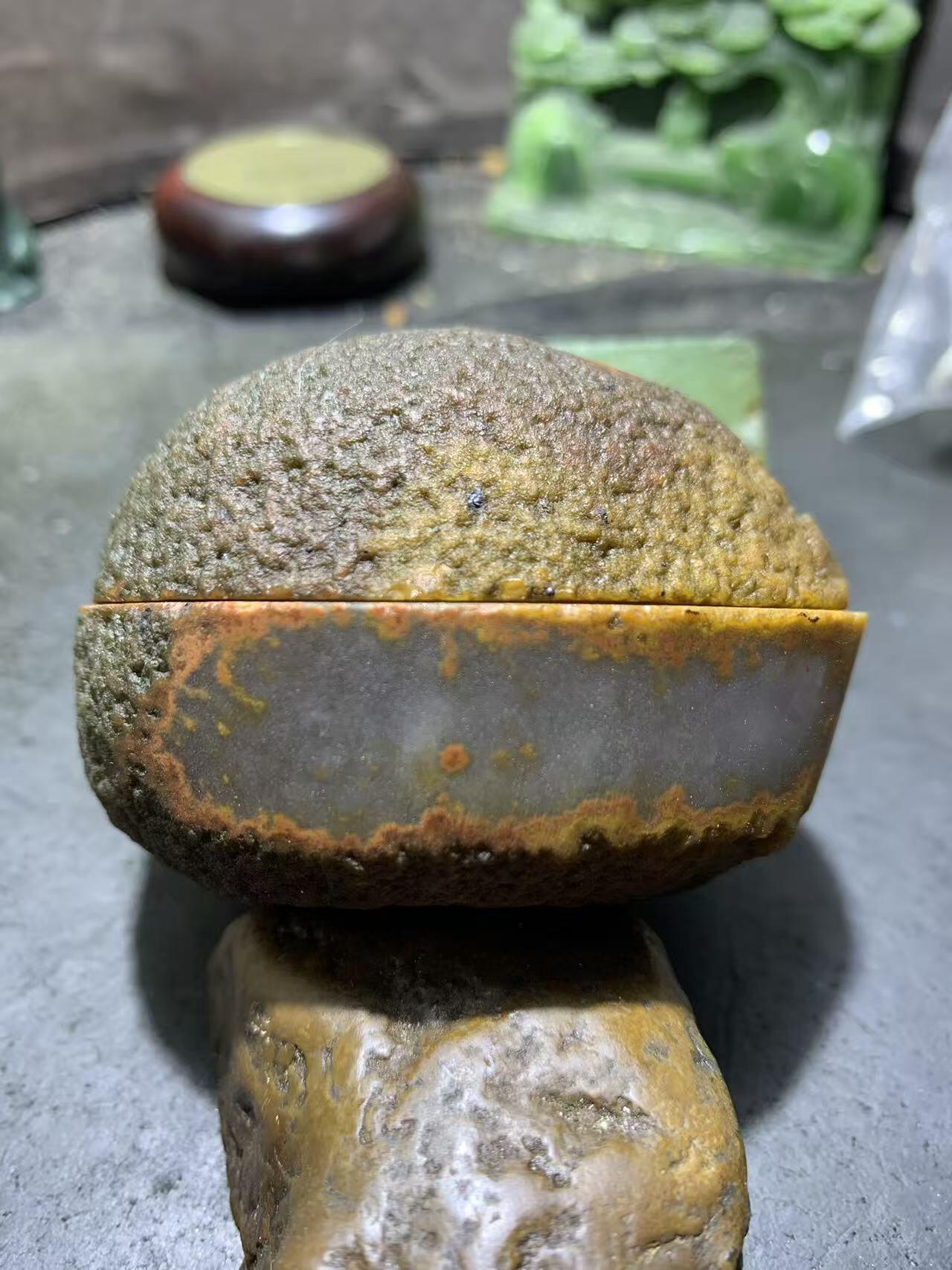 精美亚光原皮高玉化满冰飘冻料战国红玛瑙对切原石大摆件一对