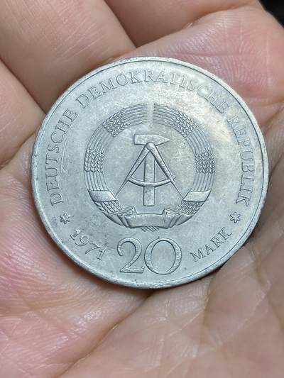2025年第八十四场(总第一百一十场）外国好品散币(免佣金) - 少见–民主德国1971年20马克大币(德国著名作家海因里希·曼诞辰100周年)