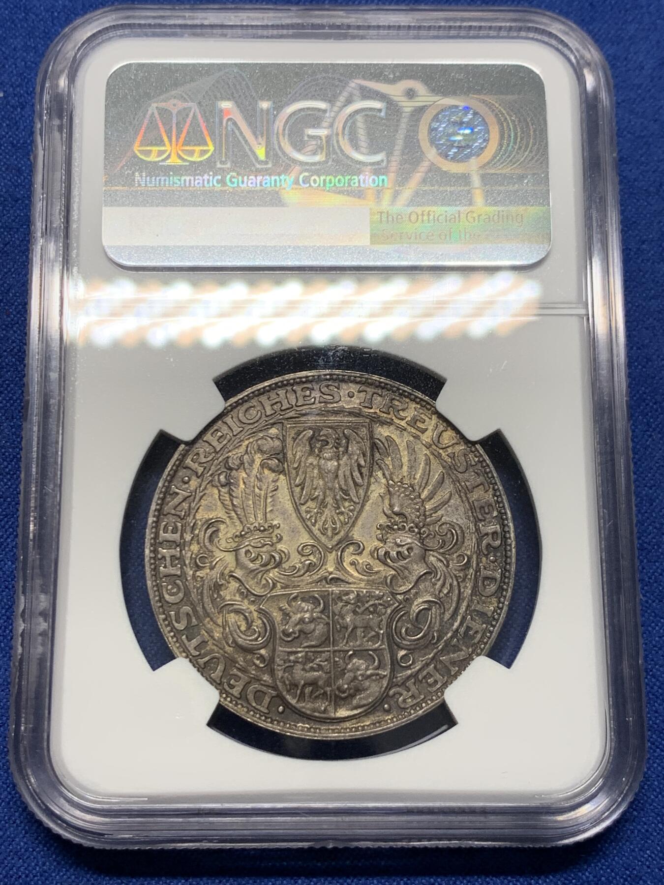《竞宝斋》第414场 周日，周一，2场连拍 （全场包邮） NGC MS63 德国1927年兴登堡80大寿纪念银章D版，醇黑包浆值得收藏。