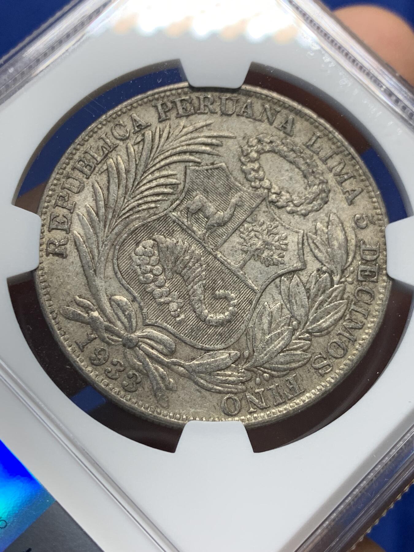 《竞宝斋》第414场 周日，周一，2场连拍 （全场包邮） NGC AU50 秘鲁1933年坐人女神1索尔银币