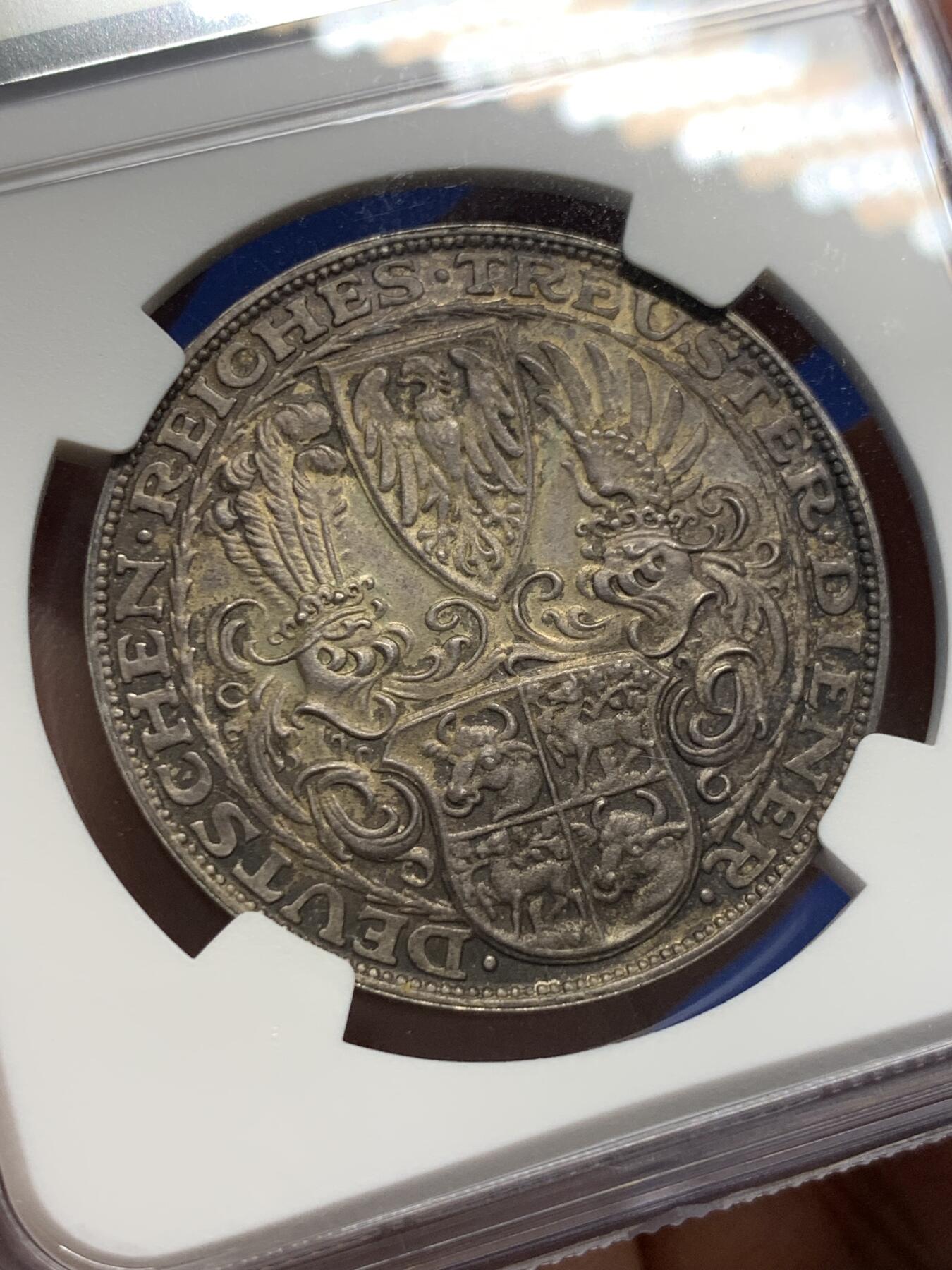 《竞宝斋》第414场 周日，周一，2场连拍 （全场包邮） NGC MS63 德国1927年兴登堡80大寿纪念银章D版，醇黑包浆值得收藏。