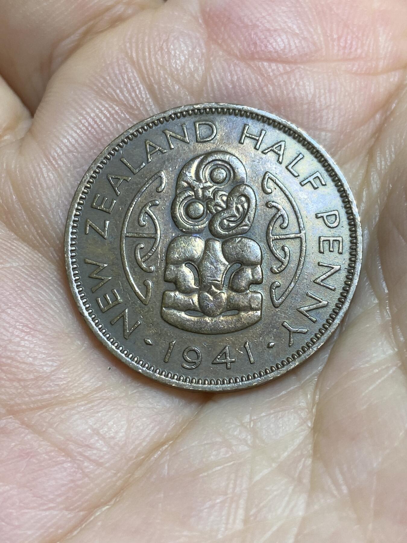 2025年第八十四场(总第一百一十场）外国好品散币(免佣金) 稀年–新西兰🇳🇿1941年半便士(乔治六世第一版，发行量最少年份)
