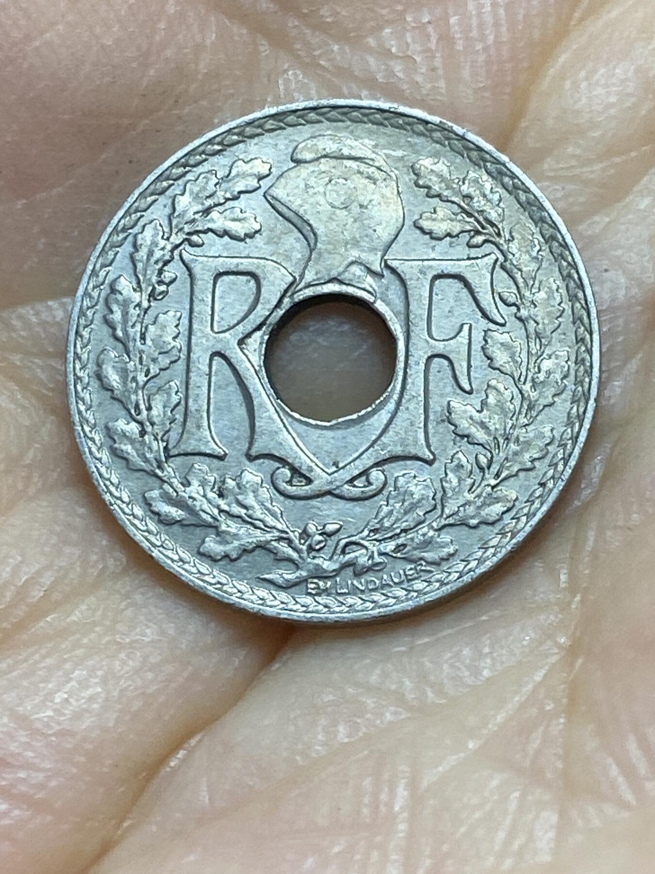 2025年第八十五场(总第一百一十一场）外国好品散币(免佣金)