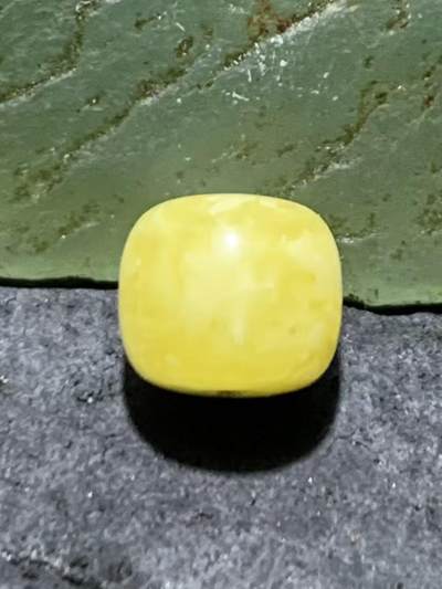 天然俄料原矿蜜蜡老形桶珠一颗！ - 天然俄料原矿蜜蜡老形桶珠一颗！