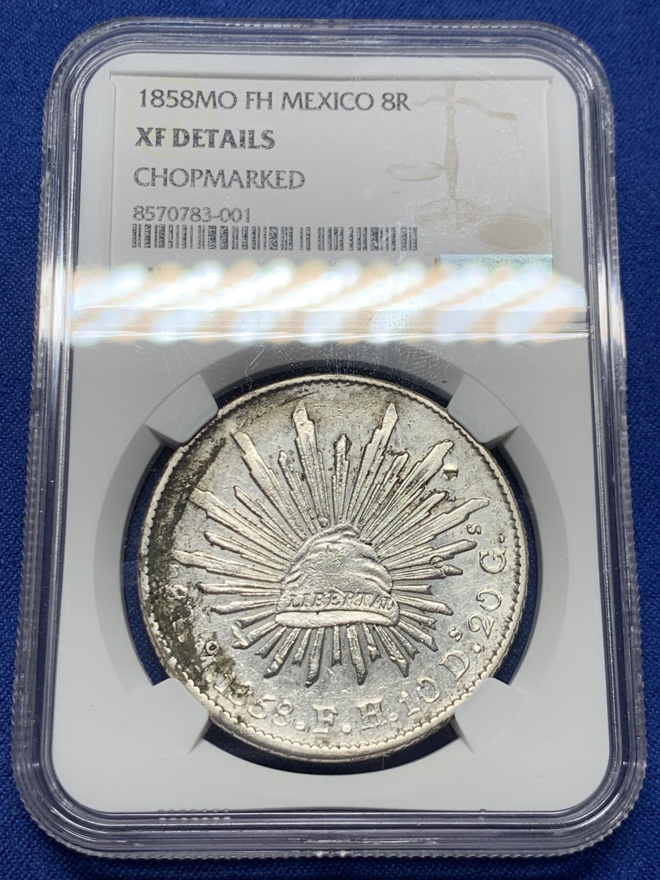 《竞宝斋》第415场 周日，周一，2场连拍 （全场包邮） NGC XFD 1858年墨西哥鹰洋 中期鹰洋 有小戳