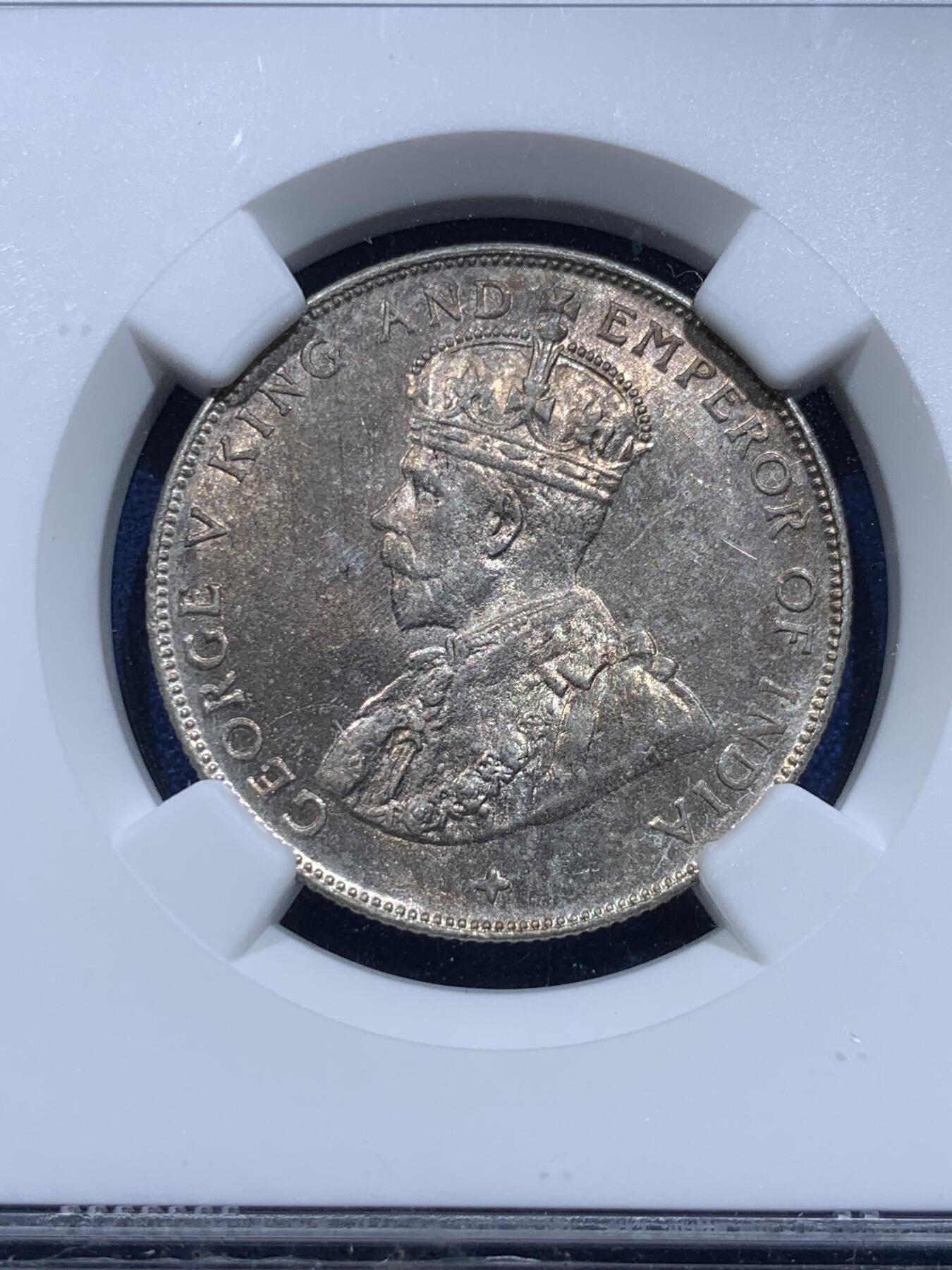 《竞宝斋》第415场 周日，周一，2场连拍 （全场包邮） NGC MS63 英属海峡殖民地1921年乔五50分半圆银币，金彩包浆，车轮光。半圆仍具潜力
