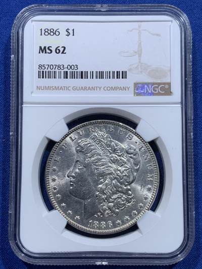 《竞宝斋》第415场 周日，周一，2场连拍 （全场包邮） - NGC MS62 美国1886年摩根1美元银币 银霜光略带彩 上海NGC只给了62