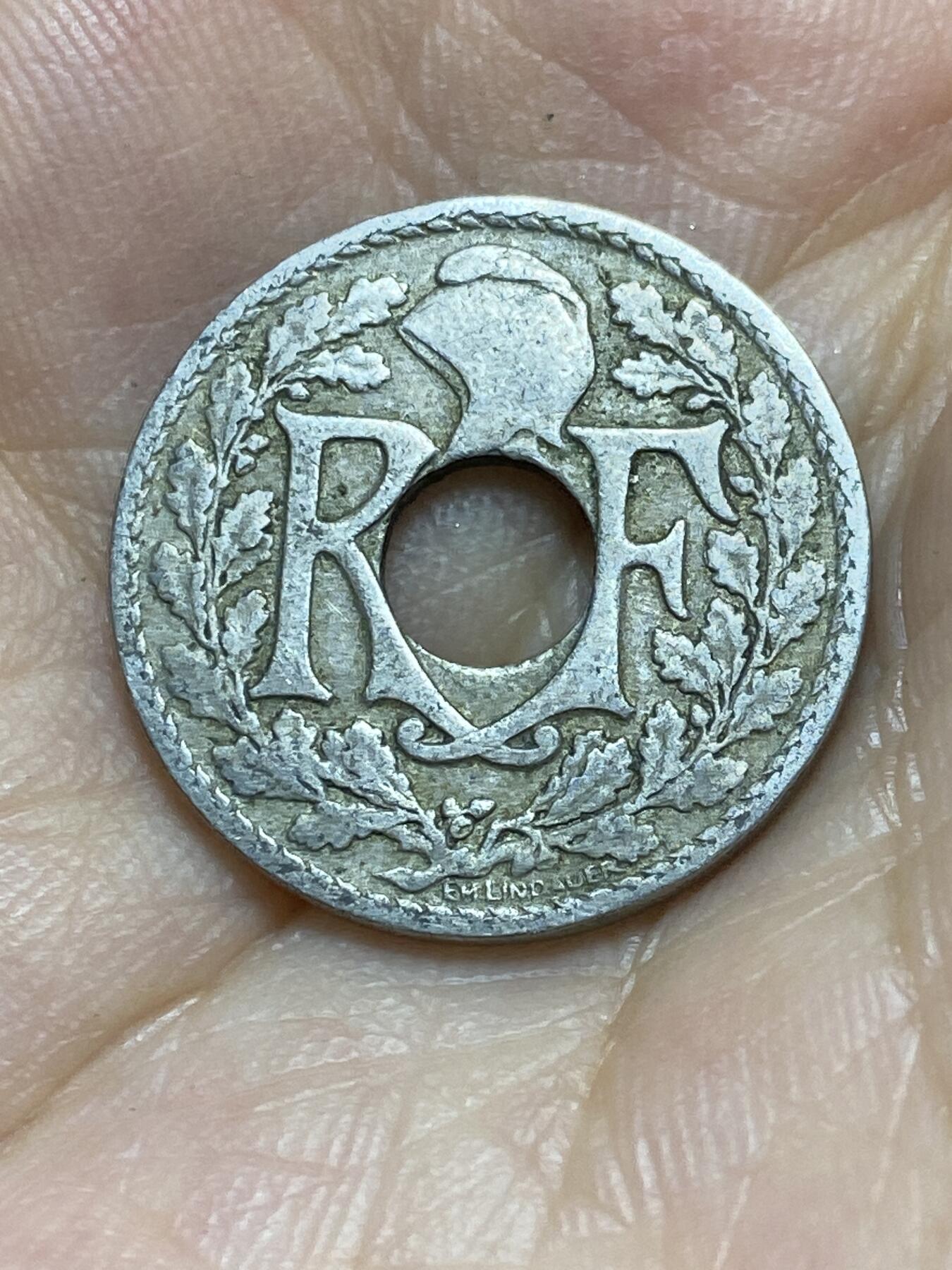 2025年第八十五场(总第一百一十一场）外国好品散币(免佣金)