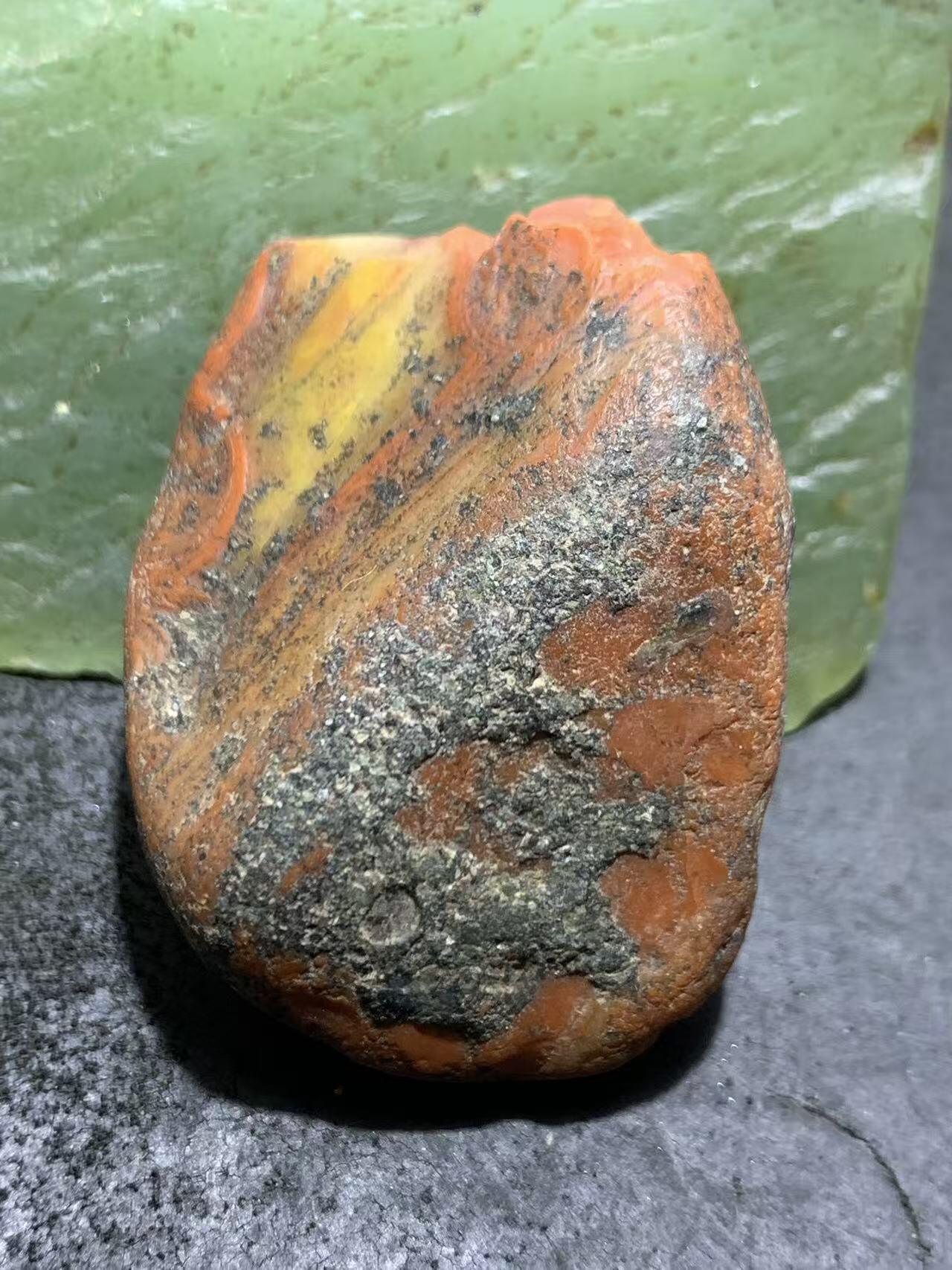 精美柿子红皮开窗料红白南红玛瑙原石一颗