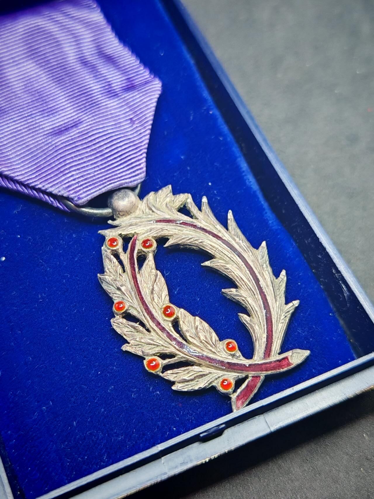 凯旋世界勋赏（第18期）（欢迎送拍）（对拍品有疑问请询问客服，不接受到手刀，出价默认拍品品相。请认真阅读拍卖规则！出价默认已认可！）（收到货请录制开箱视频，无视频概不处理问题。）