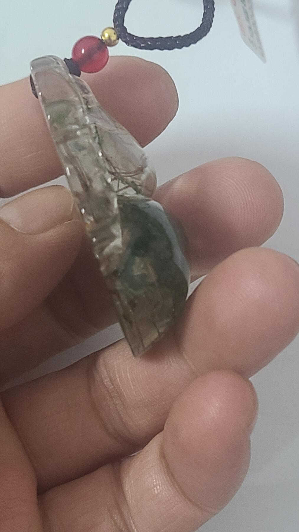 白棋绿幽灵沉香吊坠一个
