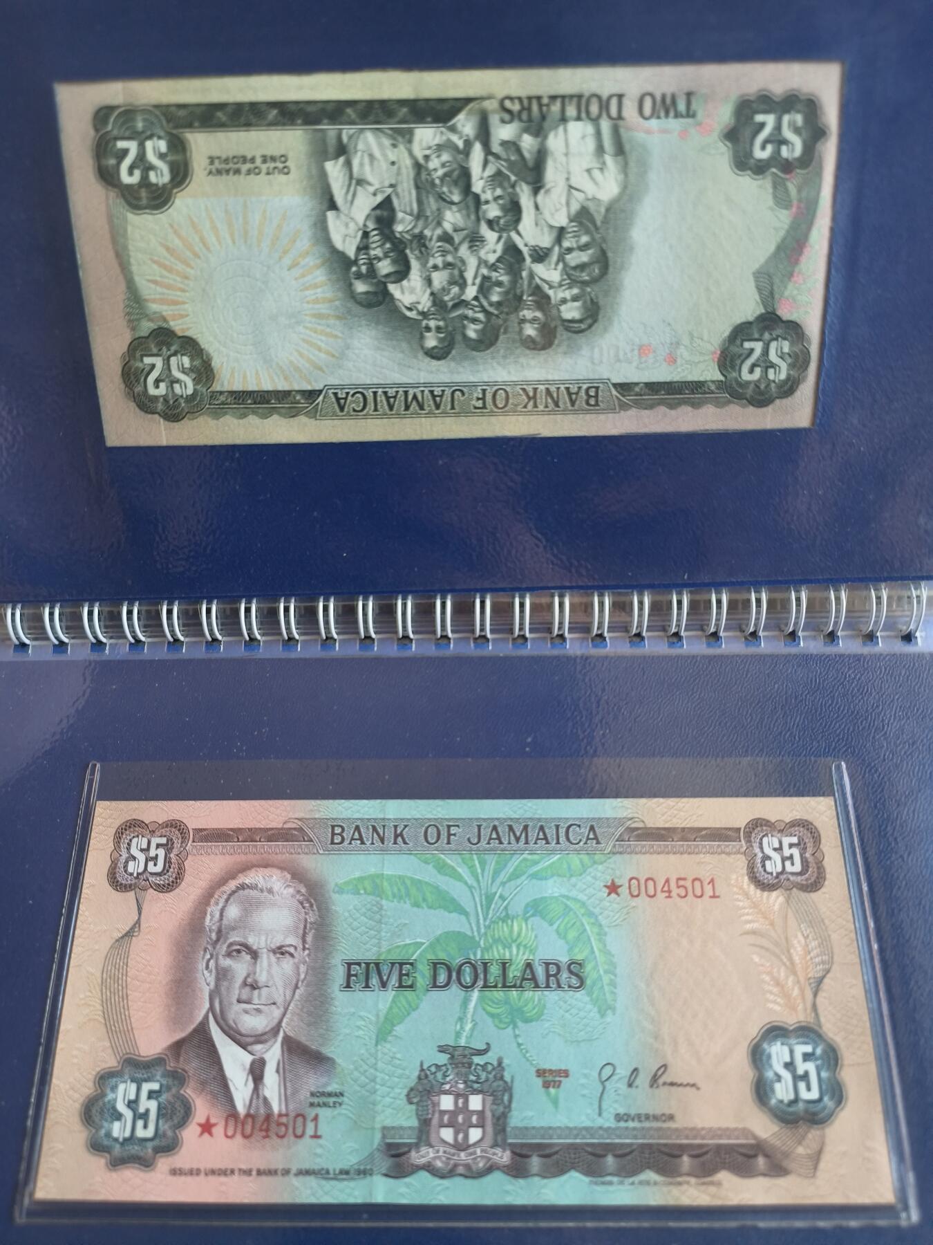 世界靓号纸钞第七十四期 1977年牙买加1 2 5 10元大全套 稀少全同号 全新UNC 带原装册子