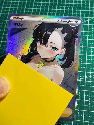 【关注参拍有赠卡】显眼宝30期  - DIANTU卡PAI     宝可梦人物系列   玛莉1   共1张艺术卡   折光彩闪工艺  大卡尺寸  63*88
