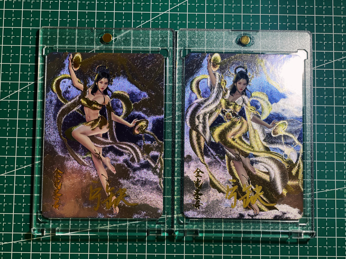 【关注参拍有赠卡】显眼宝30期  【宁缺亲签带卡砖】神话传说 金光圣母一对2张 粗闪卡 63*88