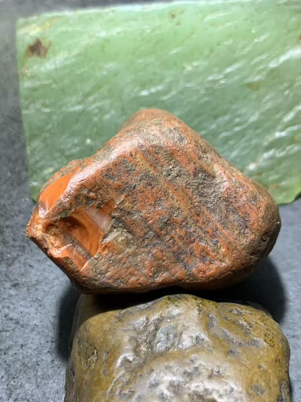 精美老柿子红皮开窗料荔枝冻南红玛瑙原石一颗