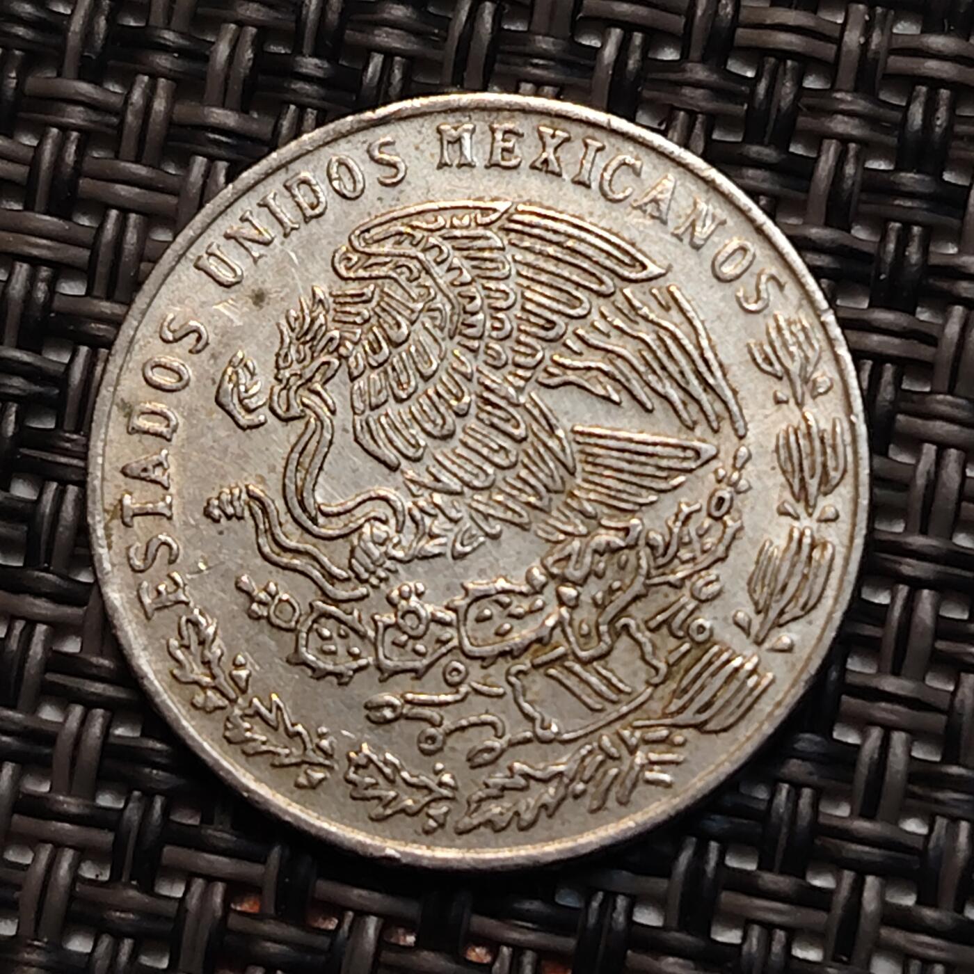 布加迪🐬～世界钱币(上海)🌾第 239 期 /  各国套币和散币